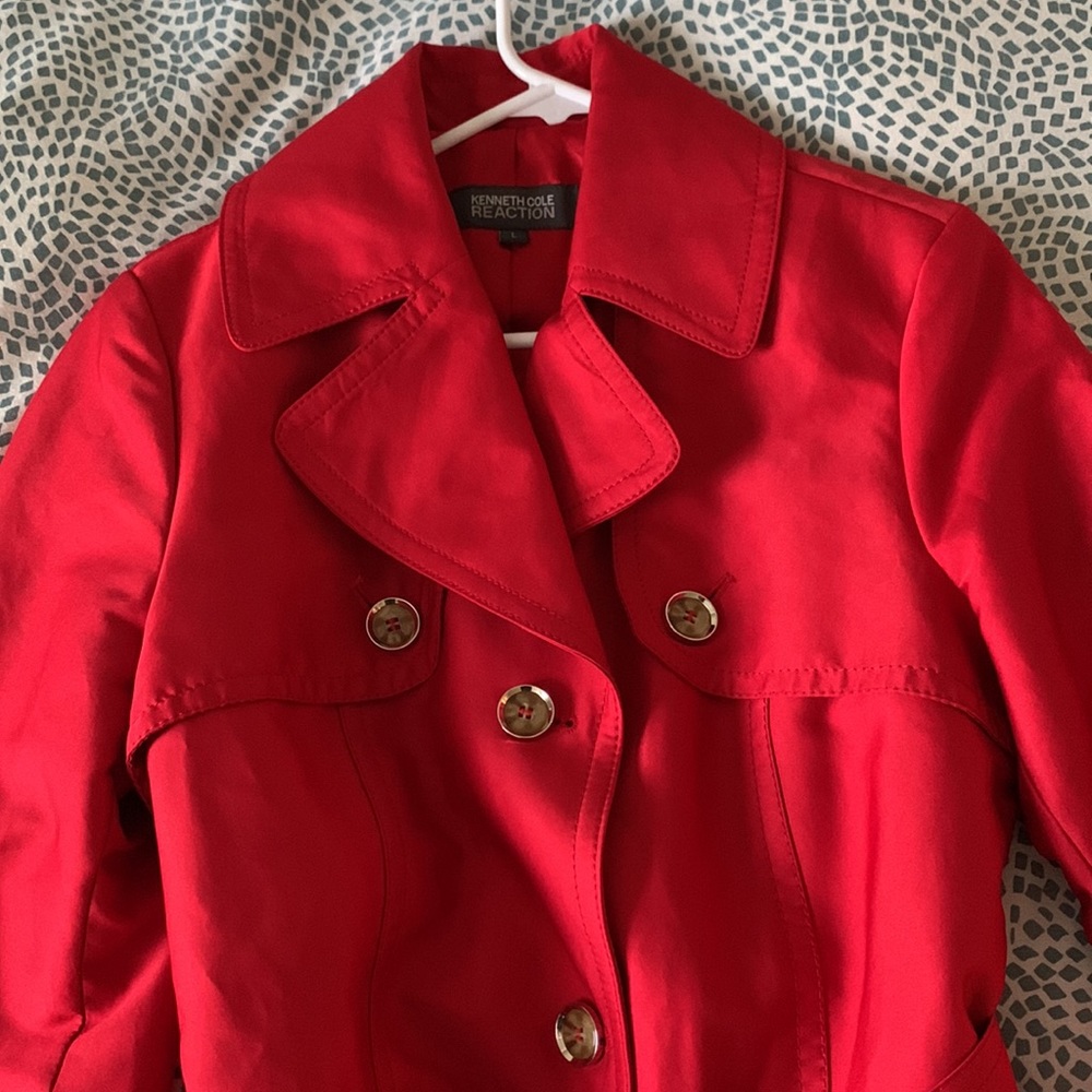 Kenneth Cole Reaction red trench coat size L